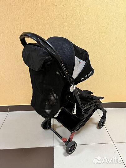 Коляска детская Maclaren Atom