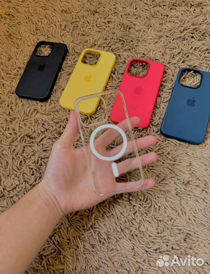 Оригинальные чехлы на iPhone 14 pro