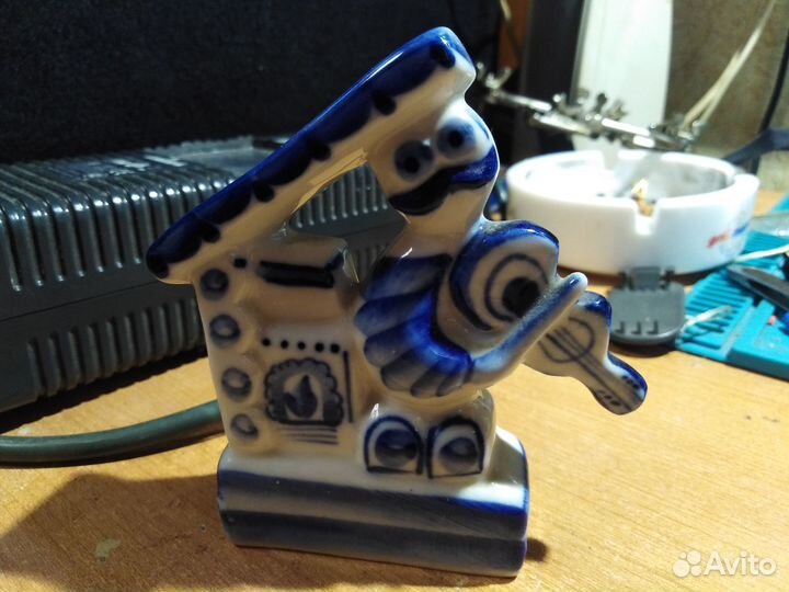 Коллекция фарфора с росписью гжель