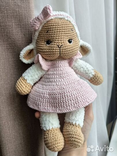 Вязаная овечка