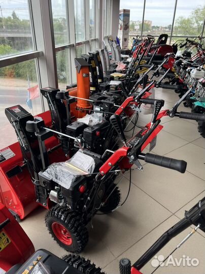 Снегоуборочная машина brait 7056W