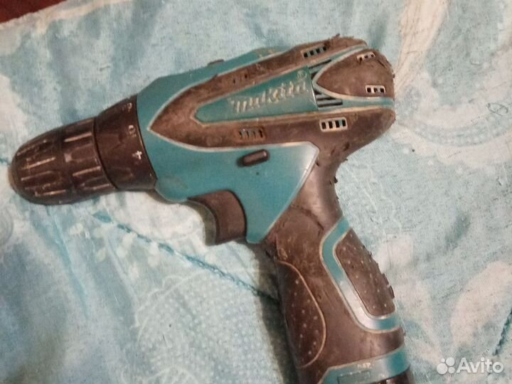 Шуруповерт makita 18v бу