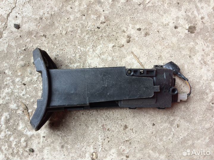 Активатор замка бензобака Opel Vectra C, Zafira B