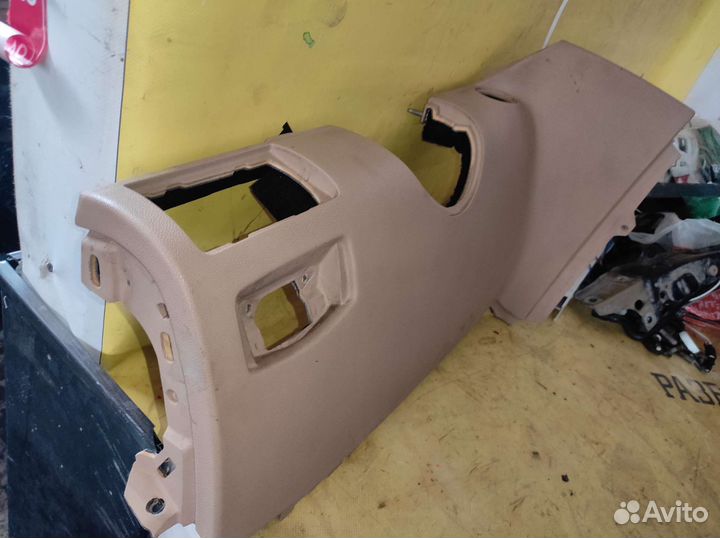 Обшивка торпеды левая Mercedes-Benz W164 X164