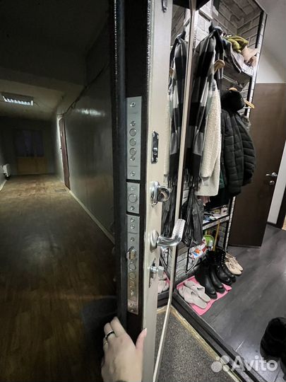 Металлическая дверь бу