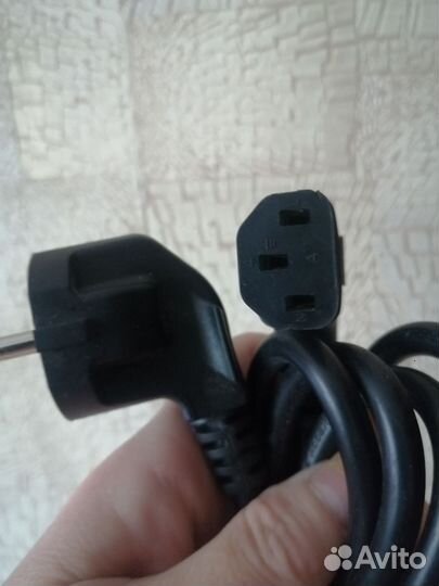 Шнуры питания для компьютера