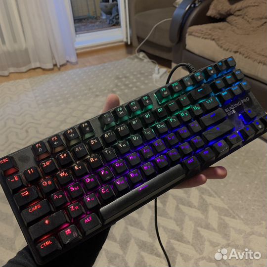 Механическая клавиатура + игровая мышь
