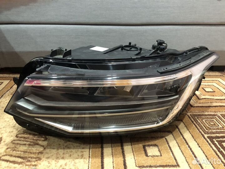 Фара левая VW Tiguan 2 (2021+) LED