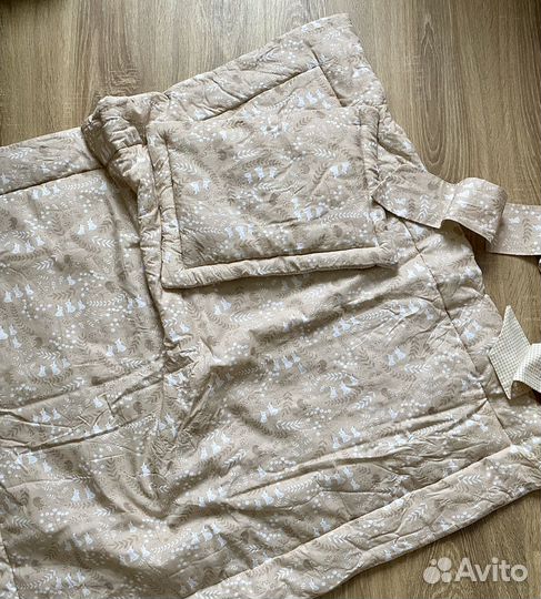 Комплект в коляску одеяло и подушка