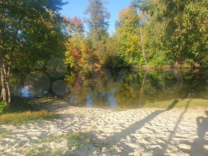 Дом 22 м² на участке 3,6 сот.