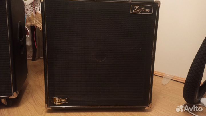 Басовый стек Kustom Deep End (300 Вт)