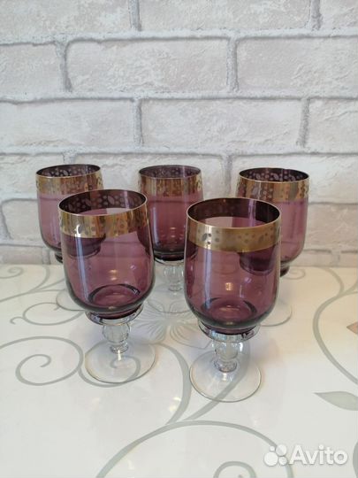 Бокалы и рюмки