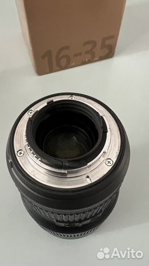 Объектив nikon