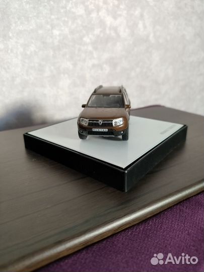 Коллекционная модель renault duster