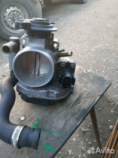 Дроссельная заслонка