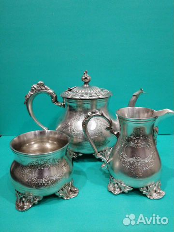 Антикварный чайный сервиз