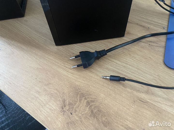 Колонки активные 2.0