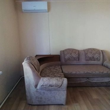 2-к. квартира, 39,8 м², 1/3 эт.