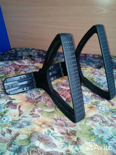 Подлокотники