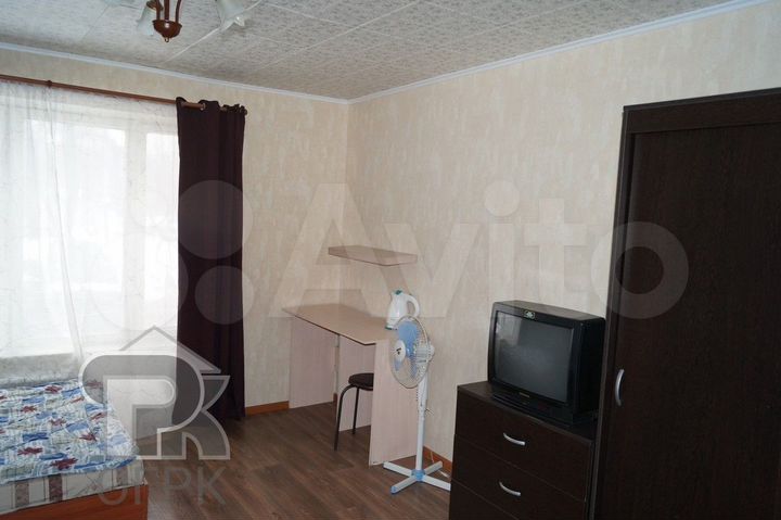 Комната 37,6 м² в 3-к., 1/9 эт.