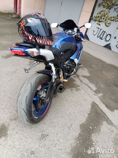Мотоцикл suzuki gsx-r 600 k8