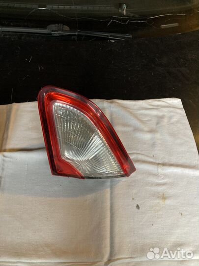 Фара правая на крышку багажника Nissan qashqai