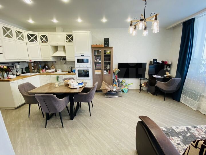 2-к. квартира, 69,6 м², 4/5 эт.