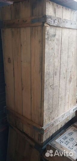 Деревянный ящик для хранения и рукоделия