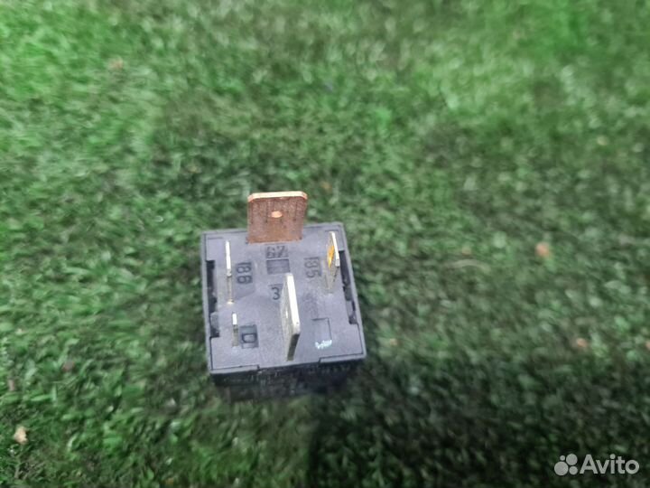 Реле Volkswagen Passat B5
