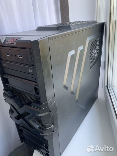 Компьютерный корпус игровой