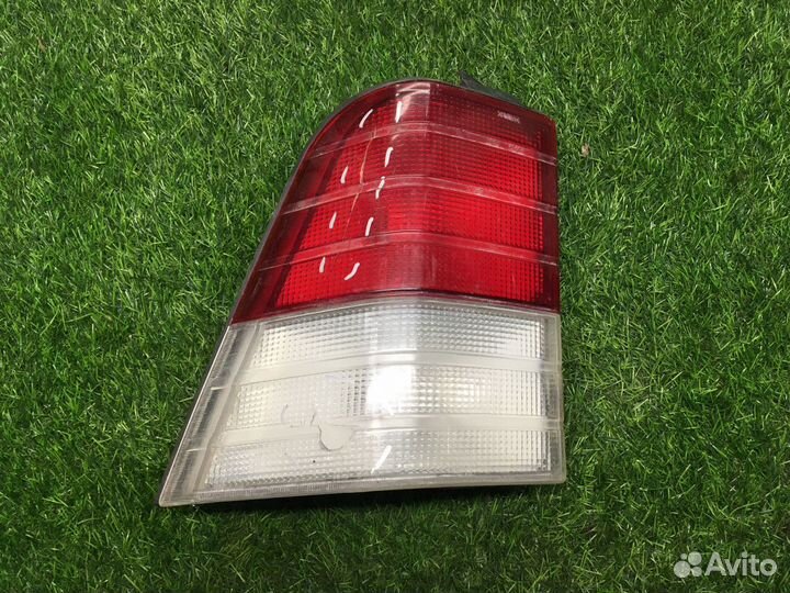 Фонарь задний левый SsangYong Musso