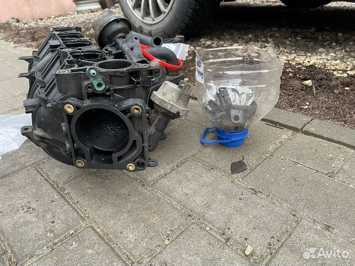 Коллектор впускной Ford focus 2 1,8-2