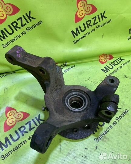 Кулак поворотный правый Mercedes V-Class W638