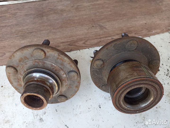 Ступицы на Мазда 3 BK Mazda 3