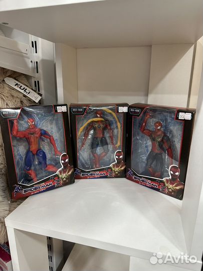 Человек паук фигурка