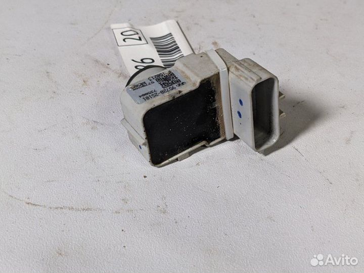 Датчик парковки задний Hyundai Ix35 LM G4NA 2015