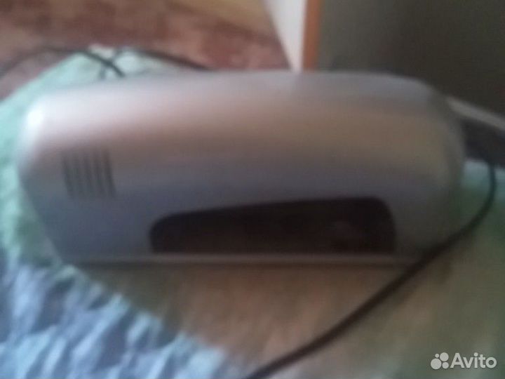 Уф лампа для ногтей