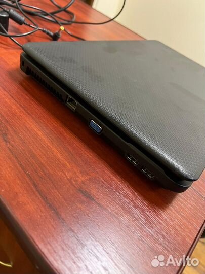 Ноутбук Lenovo G550 с блоком питания