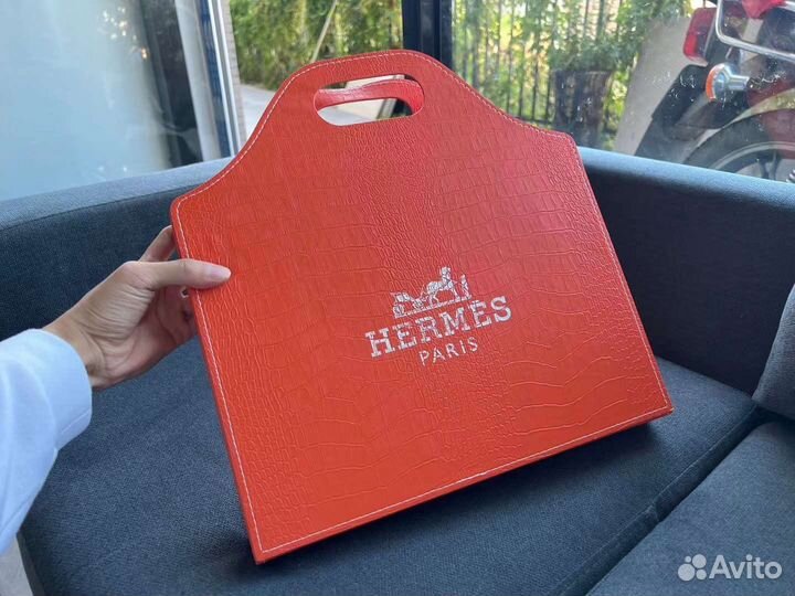 Столовые приборы Hermes