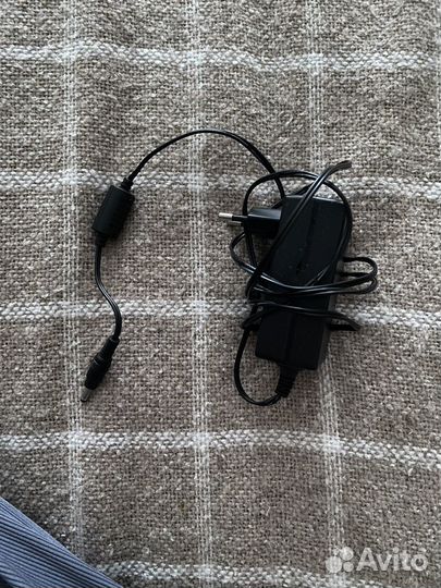 Портативный видеопроигрыватель LG