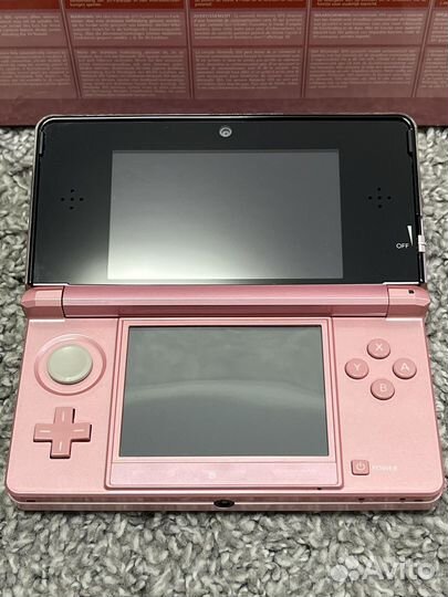 Nintendo 3DS Pink Edition