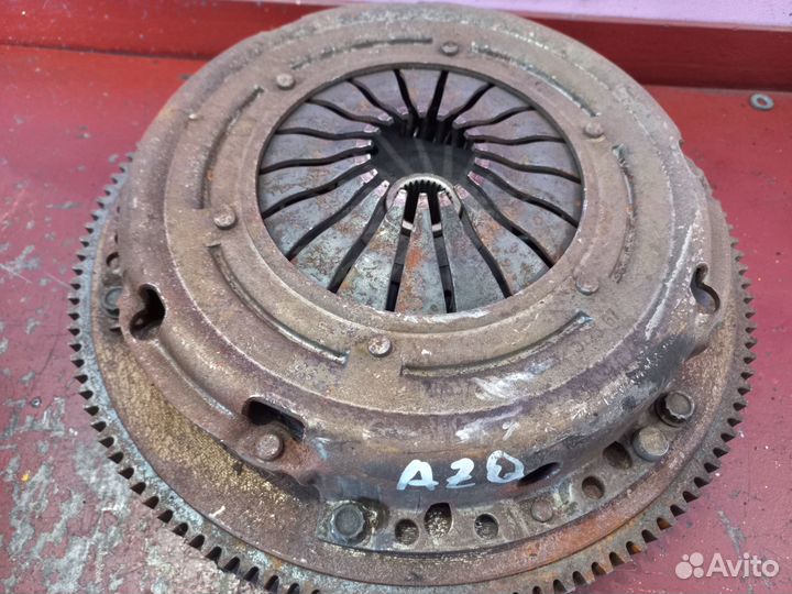 Маховик,комплект сцепления VW Polo,Skoda Fabia 1.2