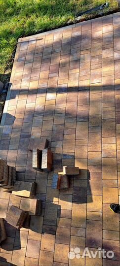 Укладка тротуарной плитки,укладка брусчатки,бордюр