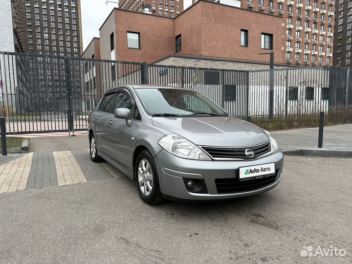 Nissan Tiida 1.6 AT, 2011, 185 000 км