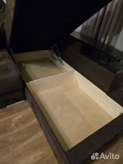 Угловой диван бу