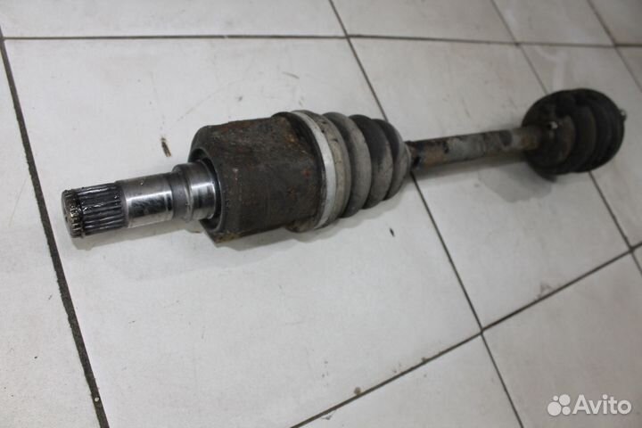 Полуось передняя левая Kia Spectra