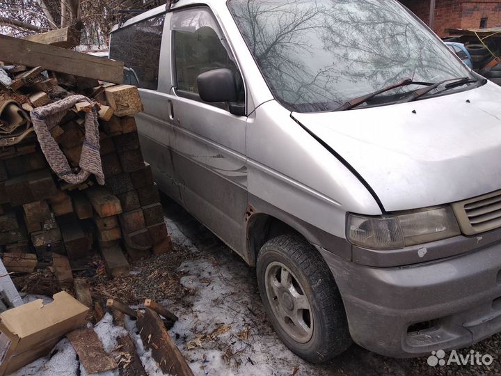 Mazda Bongo Friendee 2.5 AT, 1998, битый, 199 999 км