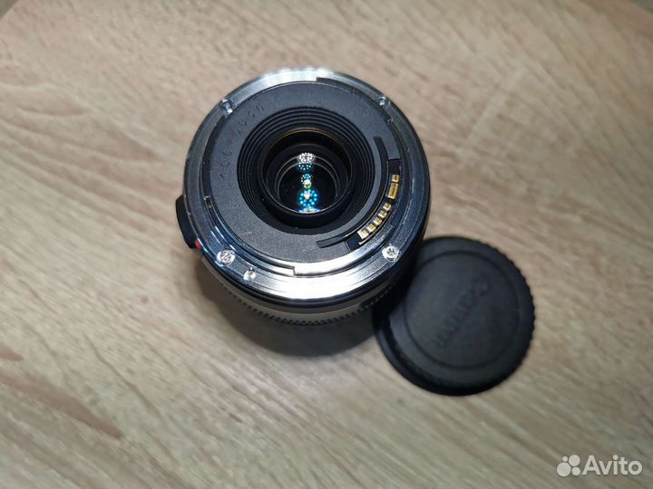 Canon EF 28-105mm f3.5-4.5 USM