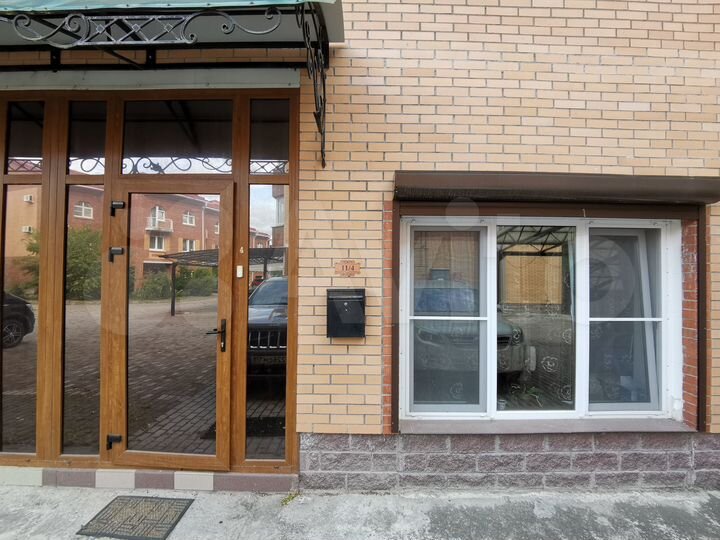 Таунхаус 168 м² на участке 1 сот.