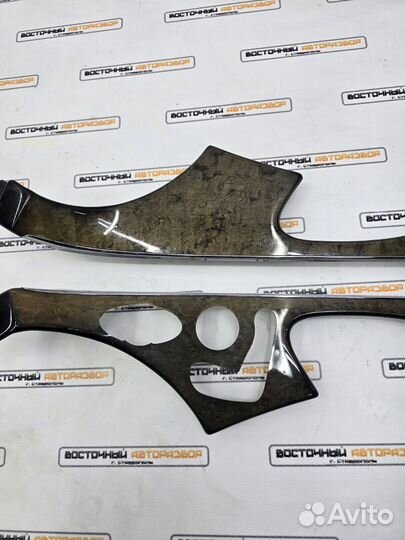 Дерево дверей правое Mercedes E W211 2002-2006